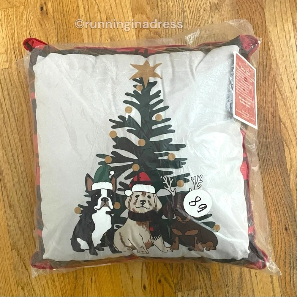 NWT Home Reflections Light Up Holiday Throw Pillow With Red & Black Tartan Trim